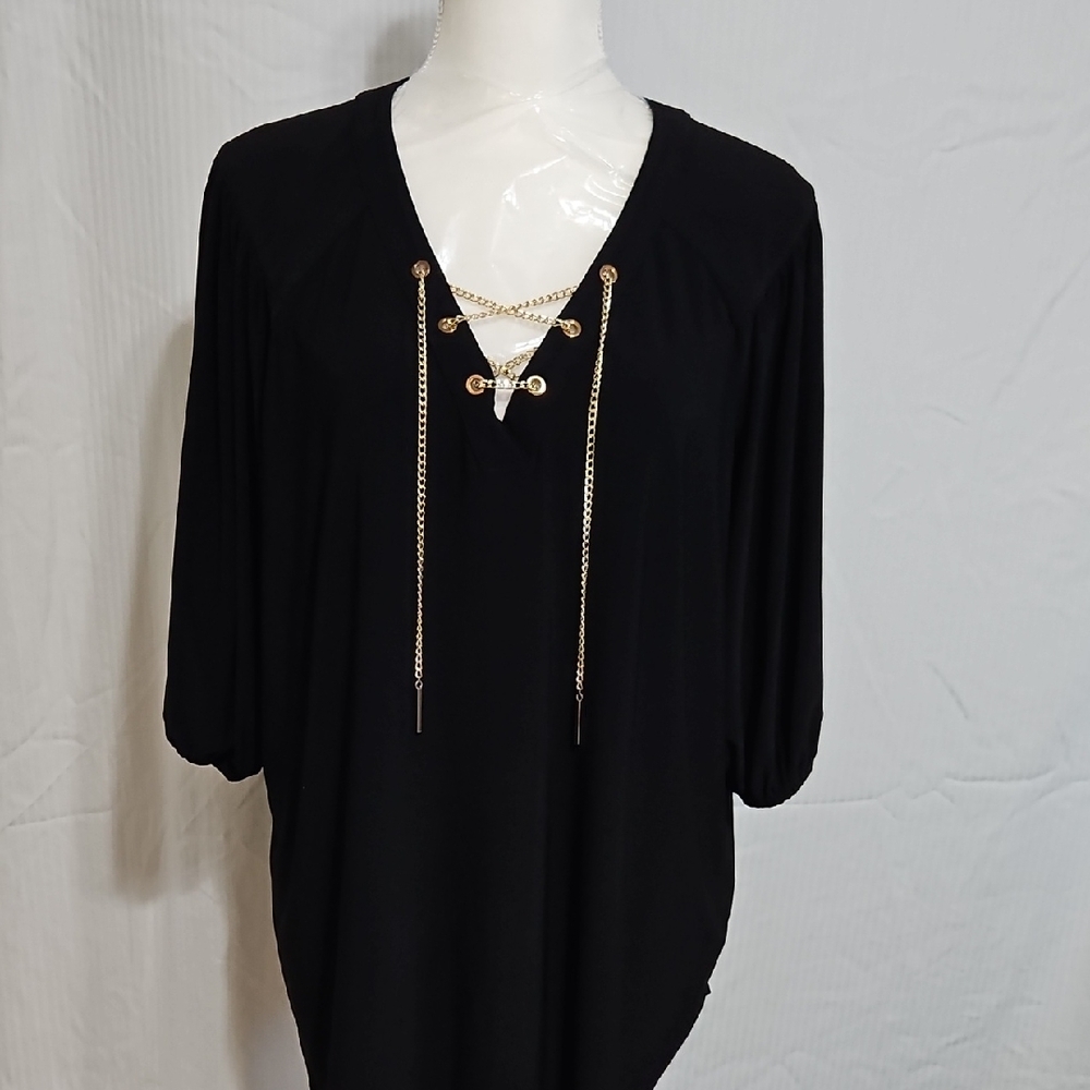 Chic Black Lace-Up Women's Blouse - Picture 2 of 8